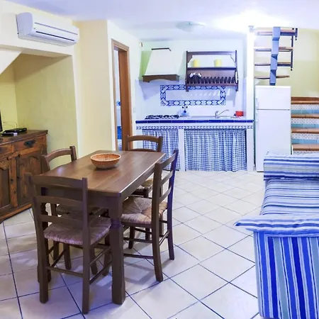 Casa Rocca Ferienhaus *